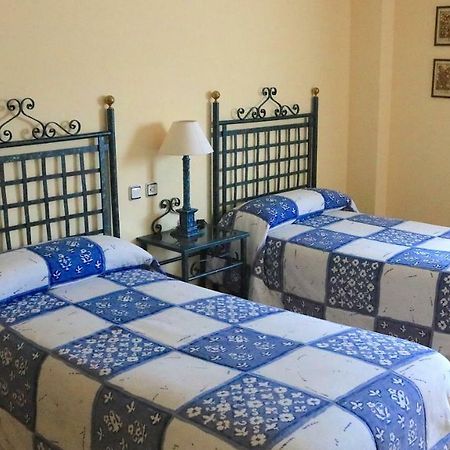 Hotel Miralba Альба-де-лос-Карданьос Экстерьер фото